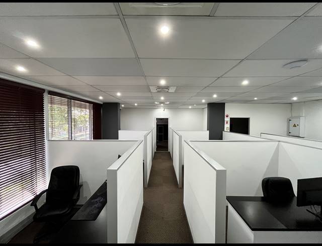 269M² OFFICE FOR SALE IN BALLITO DISTRICT